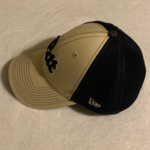 Pitt Panthers script logo hat - Picture 2 of 7
